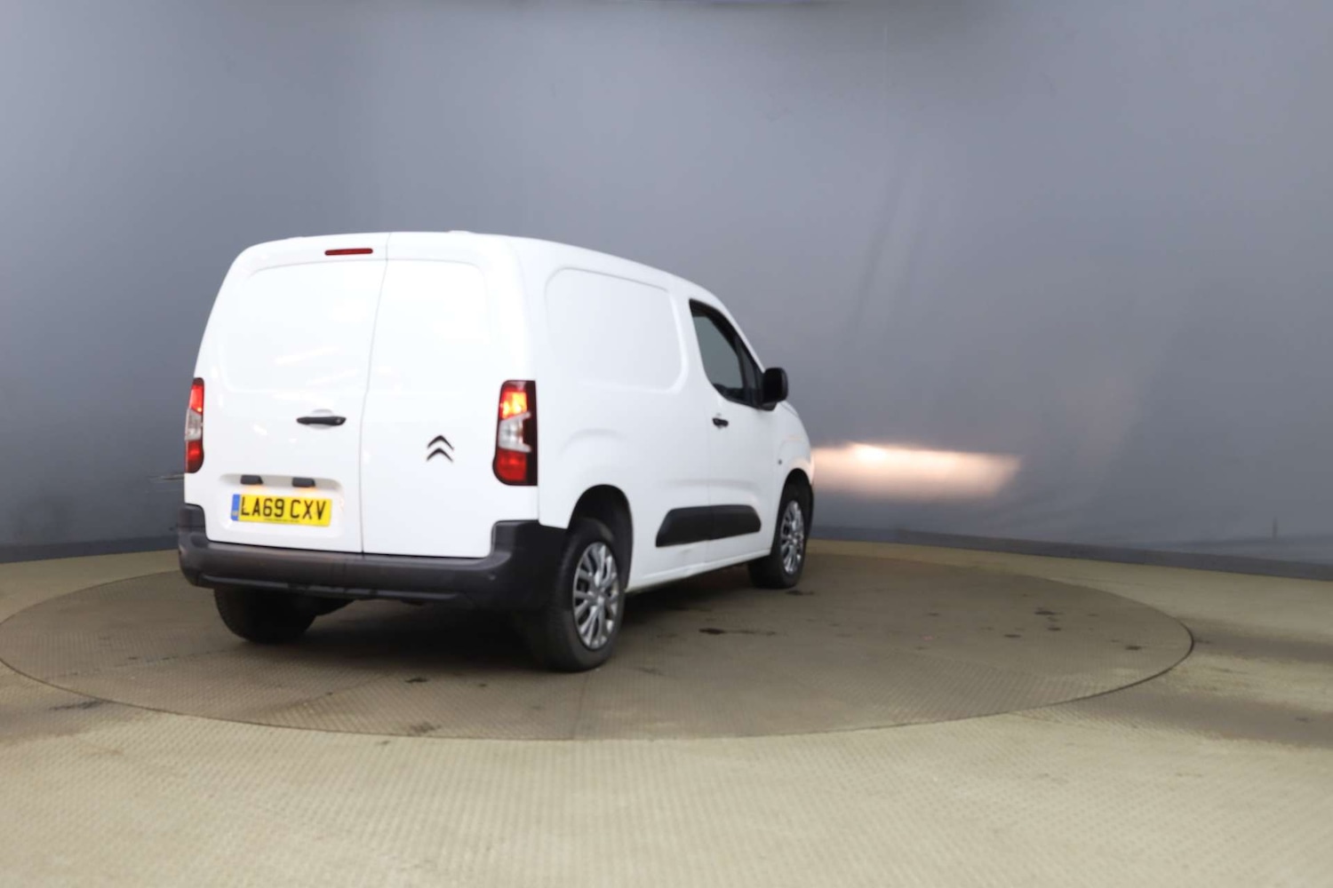 Vehicle 6