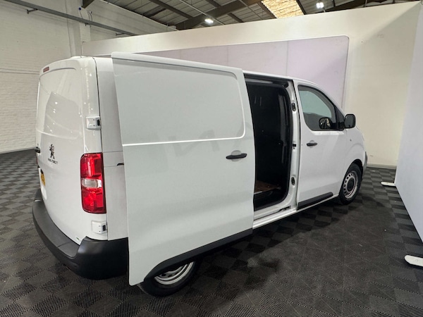 Used Peugeot Expert 2023 for sale - 75179497: Photo 13