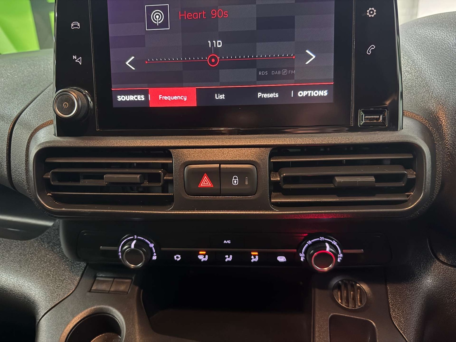 Used Citroen Berlingo 2020 for sale - 76642941: Photo 15