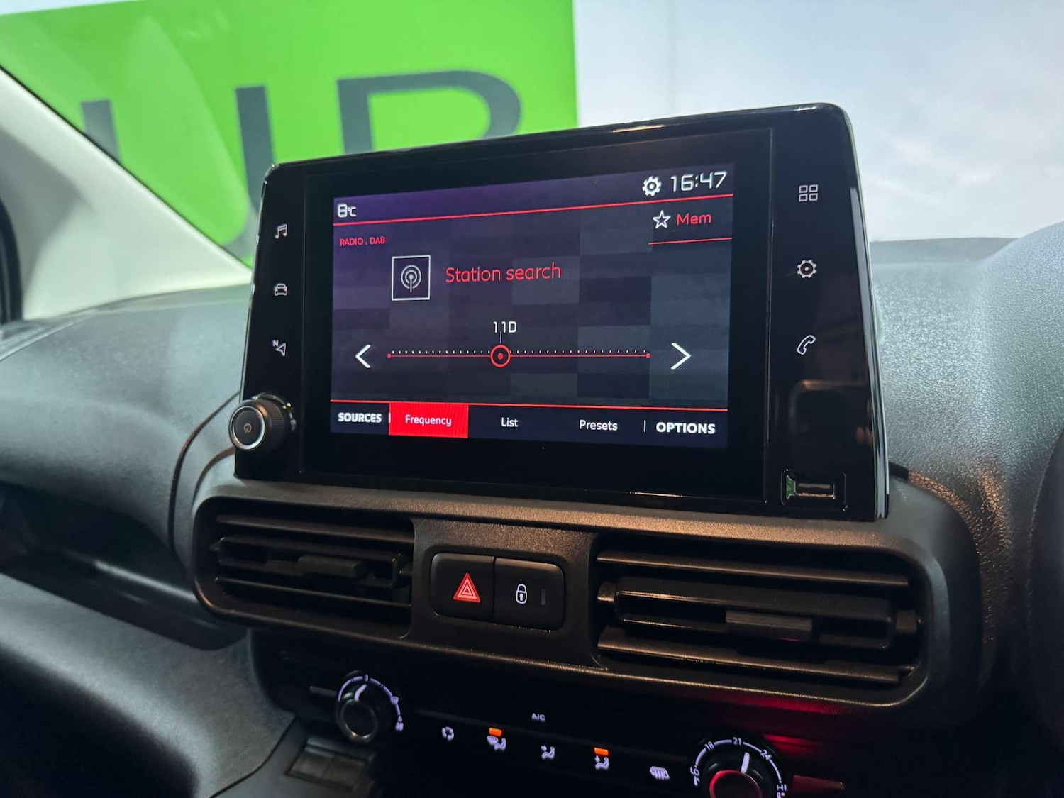 Used Citroen Berlingo 2020 for sale - 76642941: Photo 18