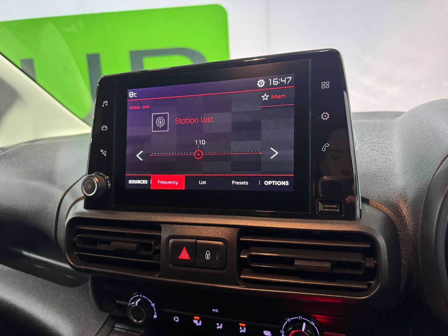 Used Citroen Berlingo 2020 for sale - 76642941: Photo 19