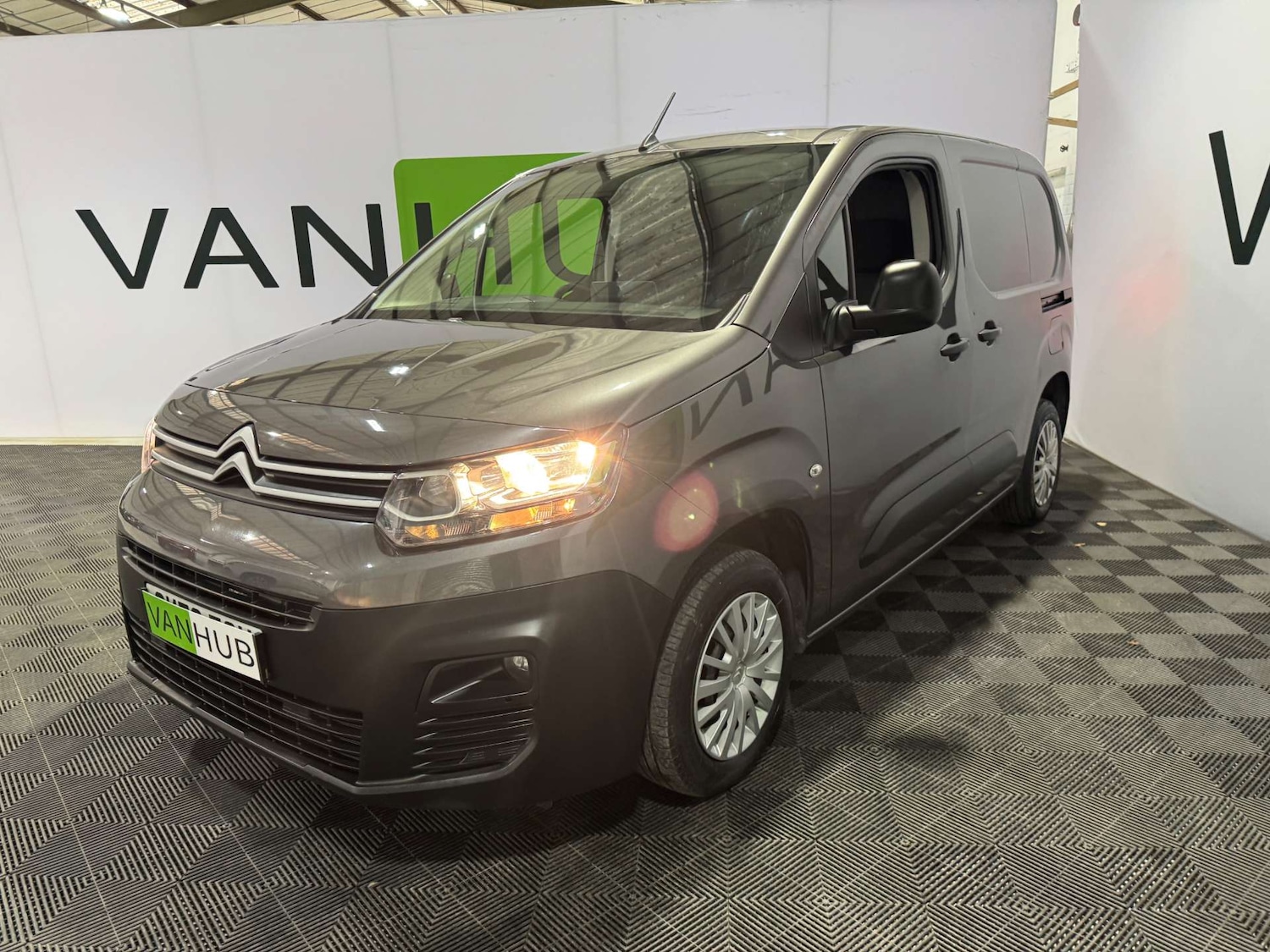 Used Citroen Berlingo 2020 for sale - 76642941: Photo 3
