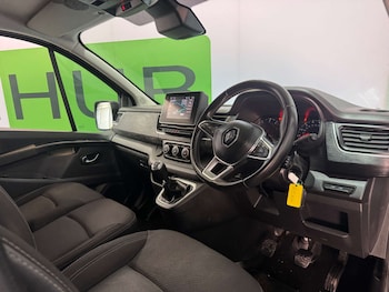 Used Renault Trafic 2023 for sale - 78358958: Photo