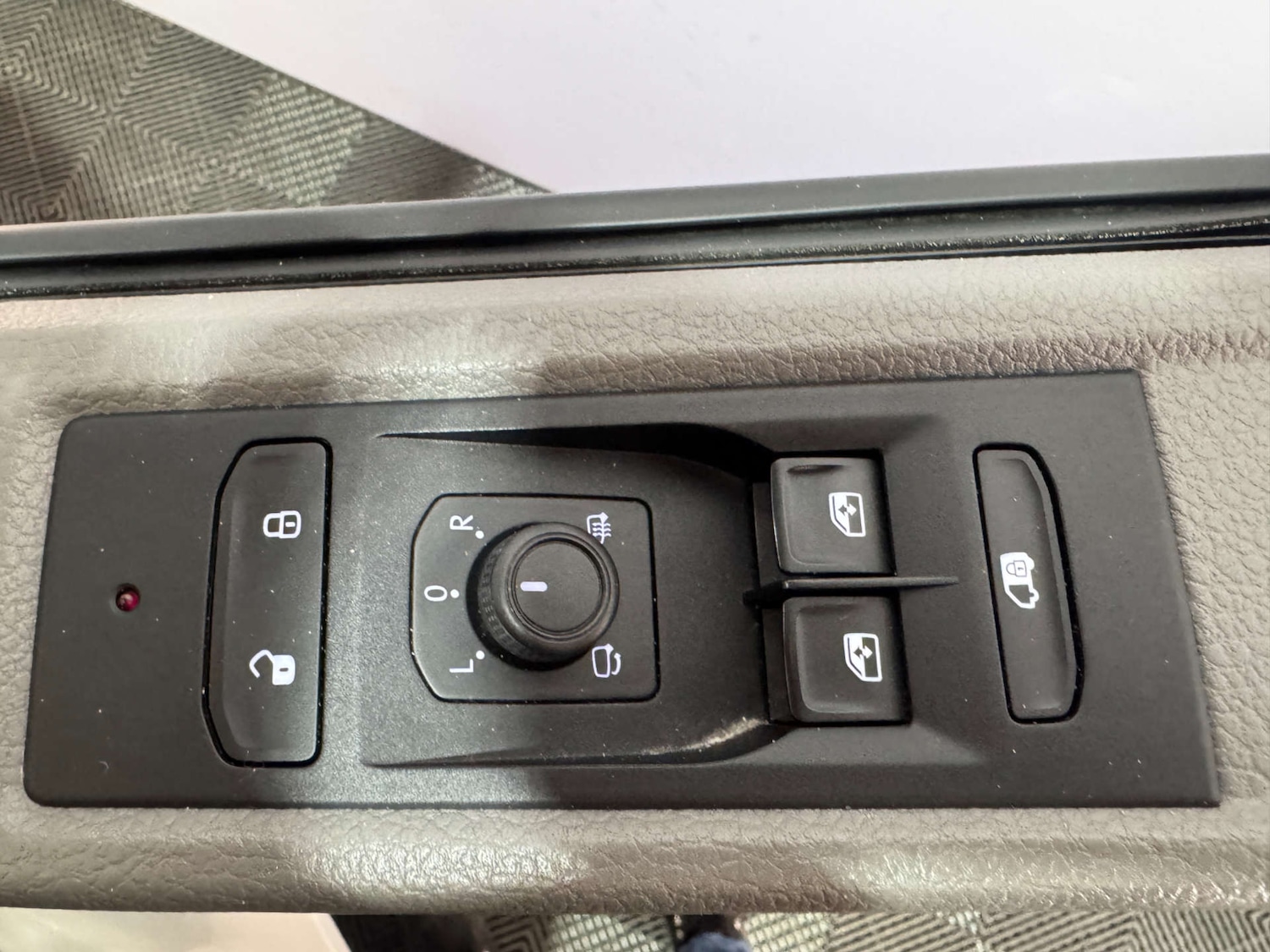 Used Volkswagen Transporter 2023 for sale - 77976988: Photo 12