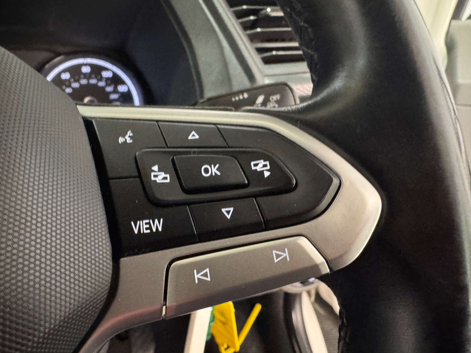 Used Volkswagen Transporter 2023 for sale - 77976988: Photo 14