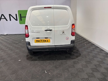 Used Peugeot Partner 2022 for sale - 75827487: Photo