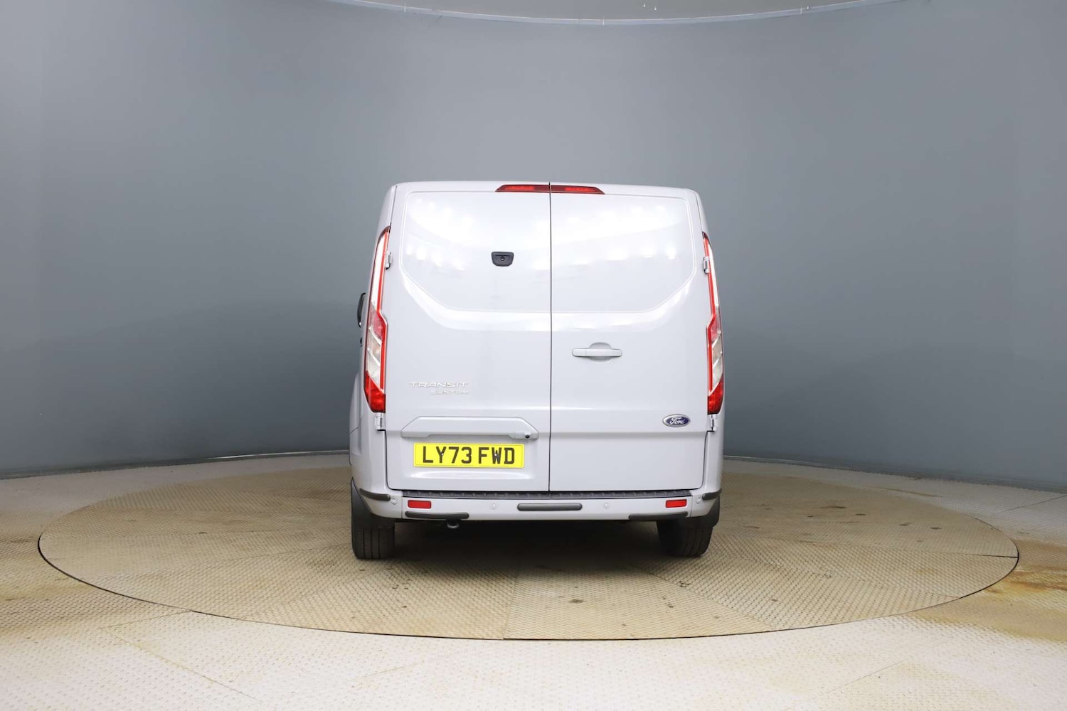 Used Ford Transit Custom 2023 for sale - 77590589: Photo 2