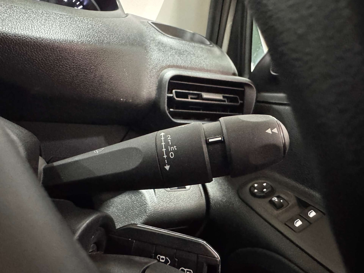 Used Peugeot Partner 2022 for sale - 76640015: Photo 10