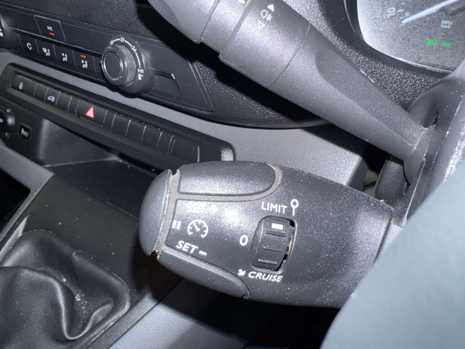 Used Peugeot Expert 2021 for sale - 76829997: Photo 18