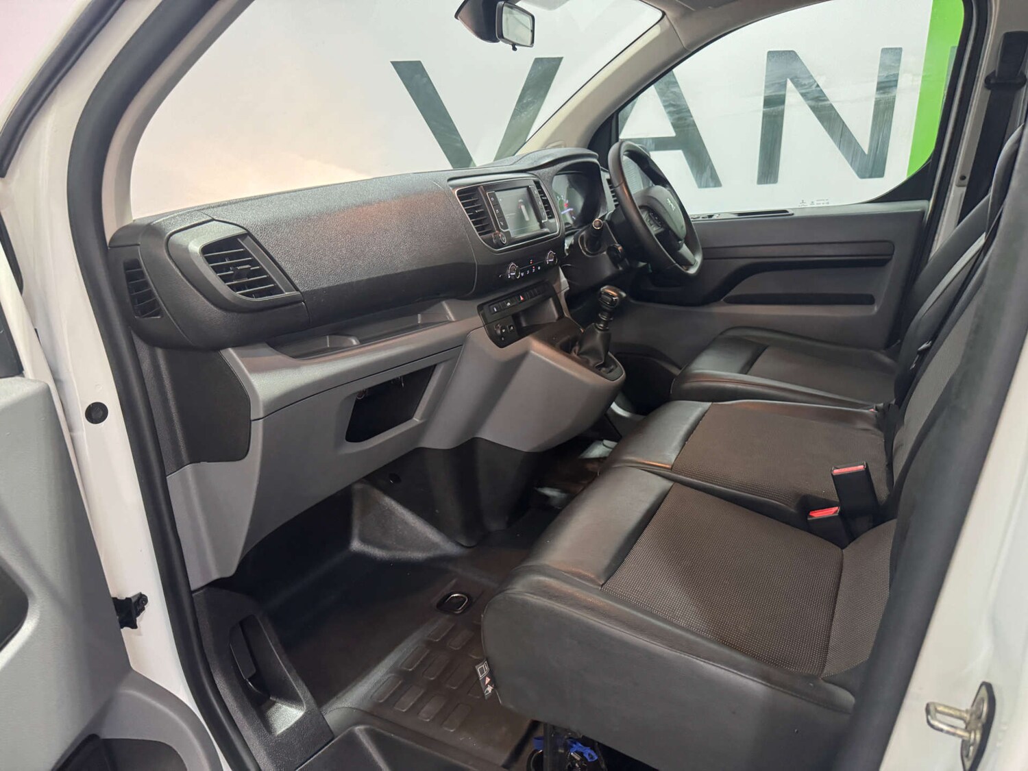 Used Peugeot Expert 2021 for sale - 76829997: Photo 24