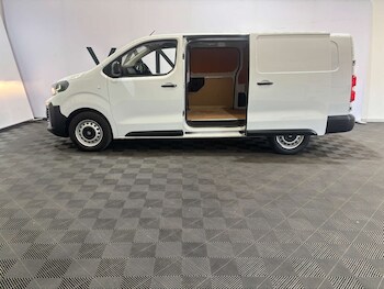 Used Vauxhall Vivaro 2024 for sale - 75830301: Photo