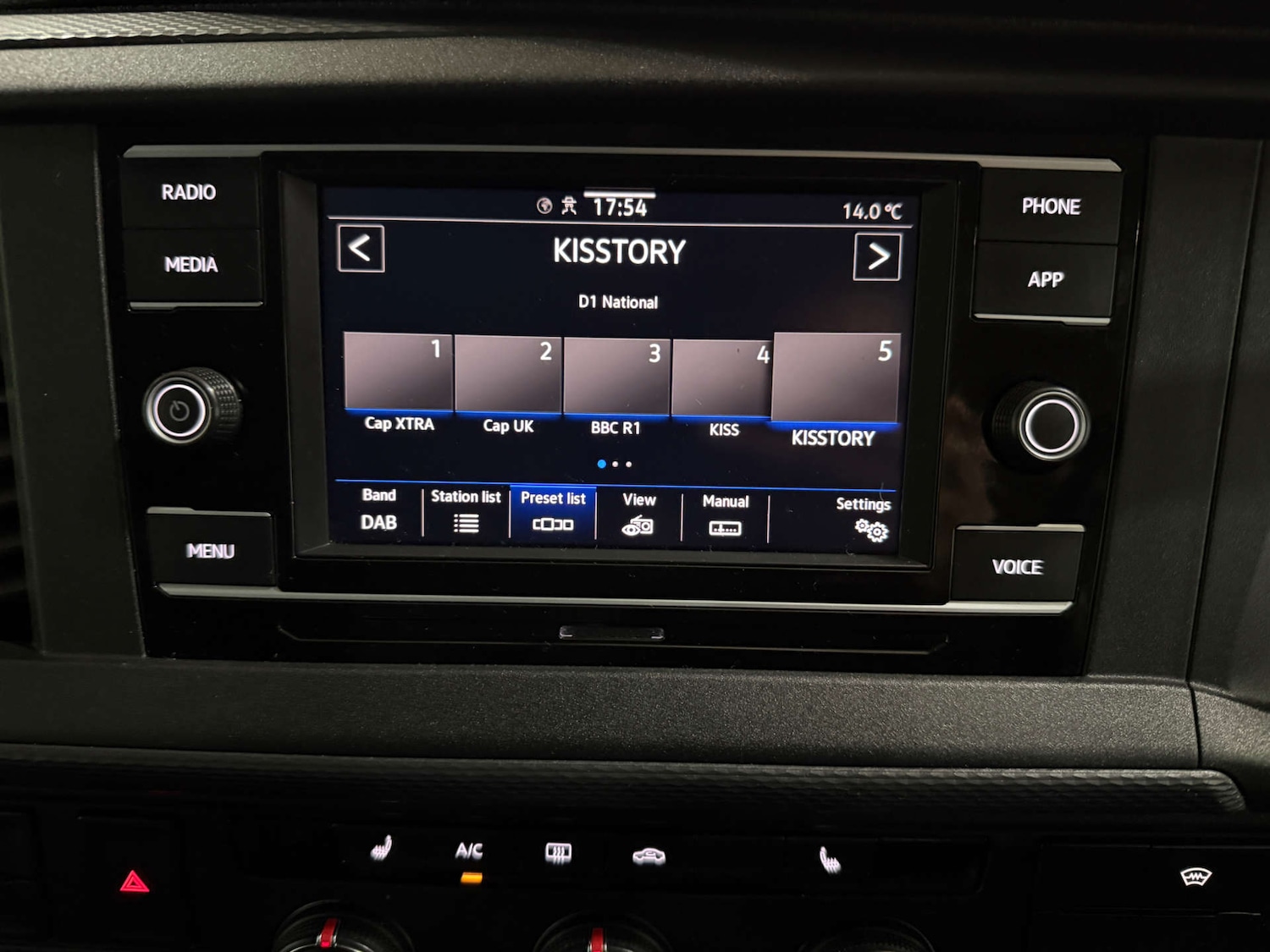 Used Volkswagen Transporter 2022 for sale - 76451733: Photo 26