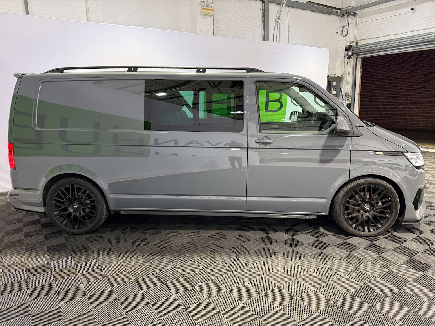 Used Volkswagen Transporter 2022 for sale - 76451733: Photo 9
