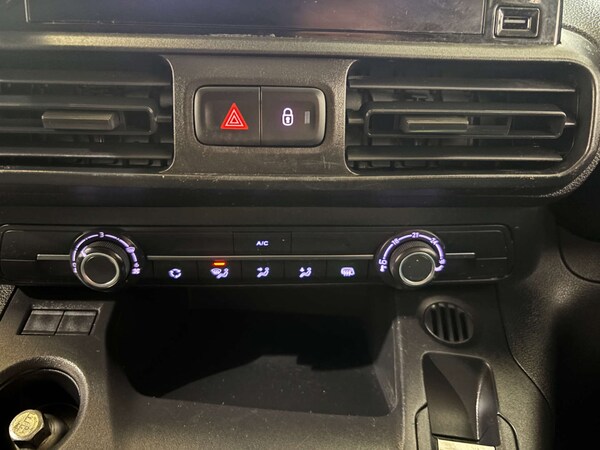 Used Vauxhall Combo 2021 for sale - 76278343: Photo 28
