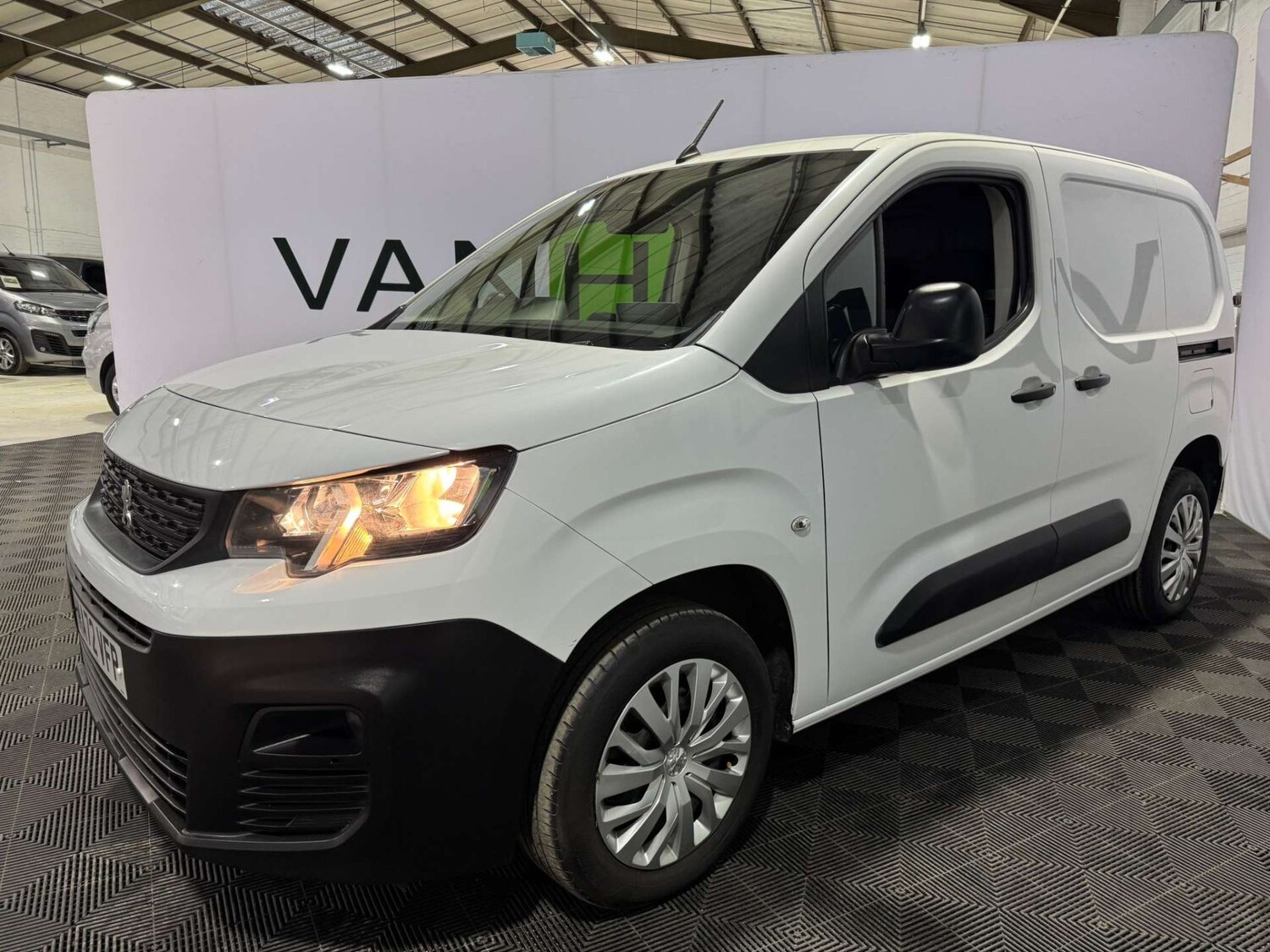 Used Peugeot Partner 2022 for sale - 77127316: Photo 30