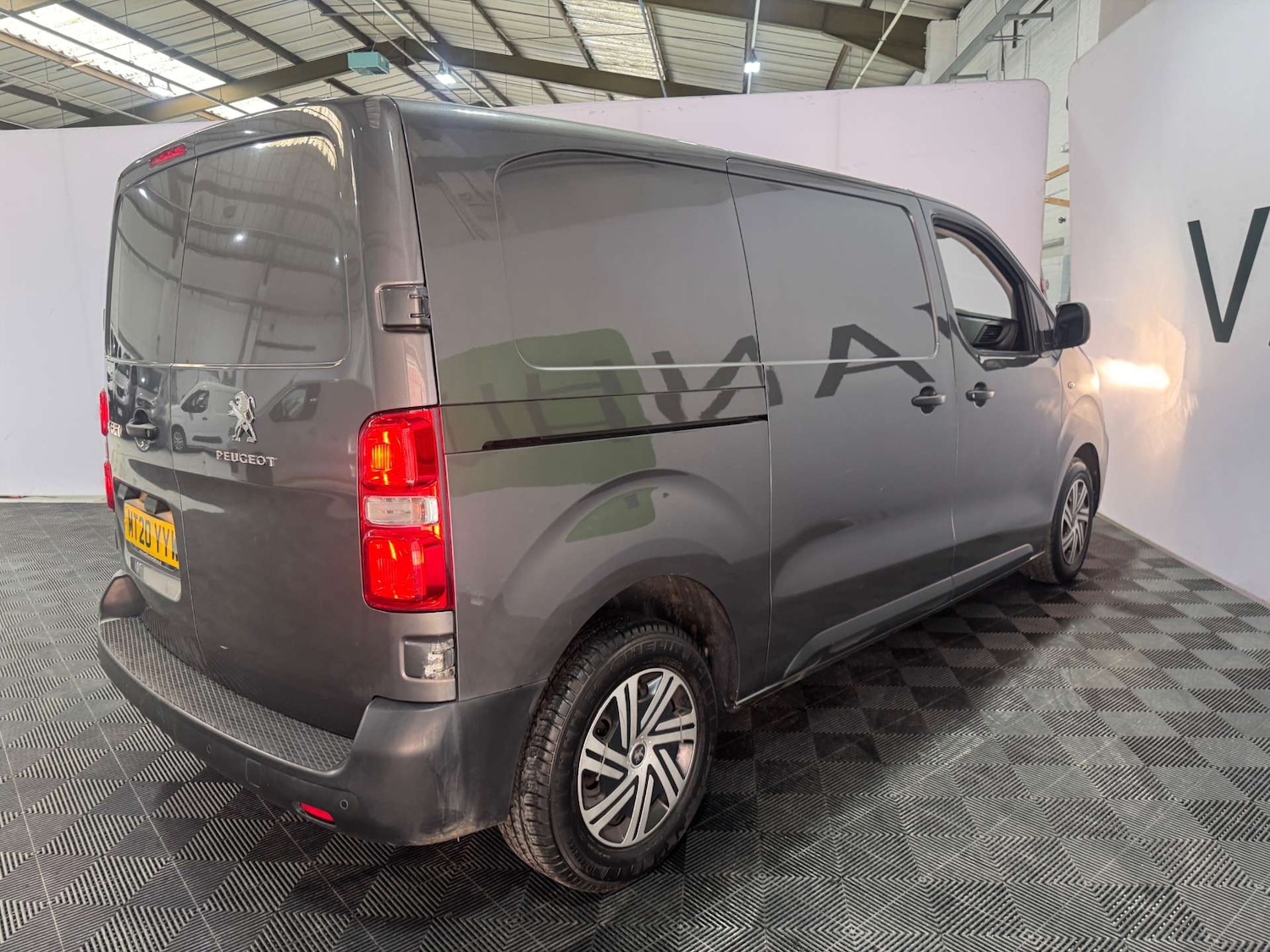 Used Peugeot Expert 2020 for sale - 76694845: Photo 8