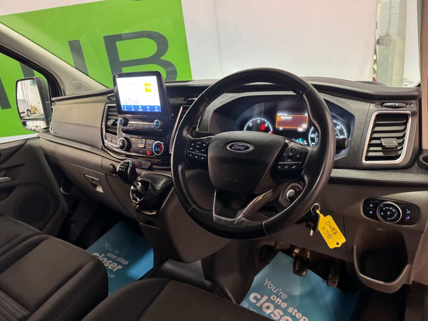 Used Ford Transit Custom 2023 for sale - 77047456: Photo 2