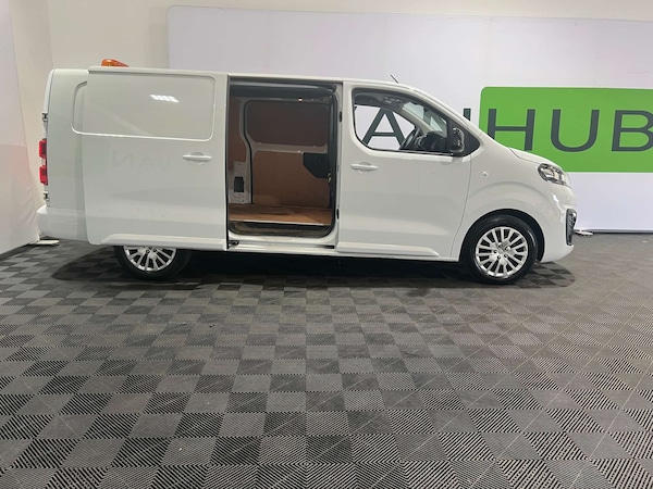 Used Vauxhall Vivaro 2023 for sale - 75332103: Photo 5