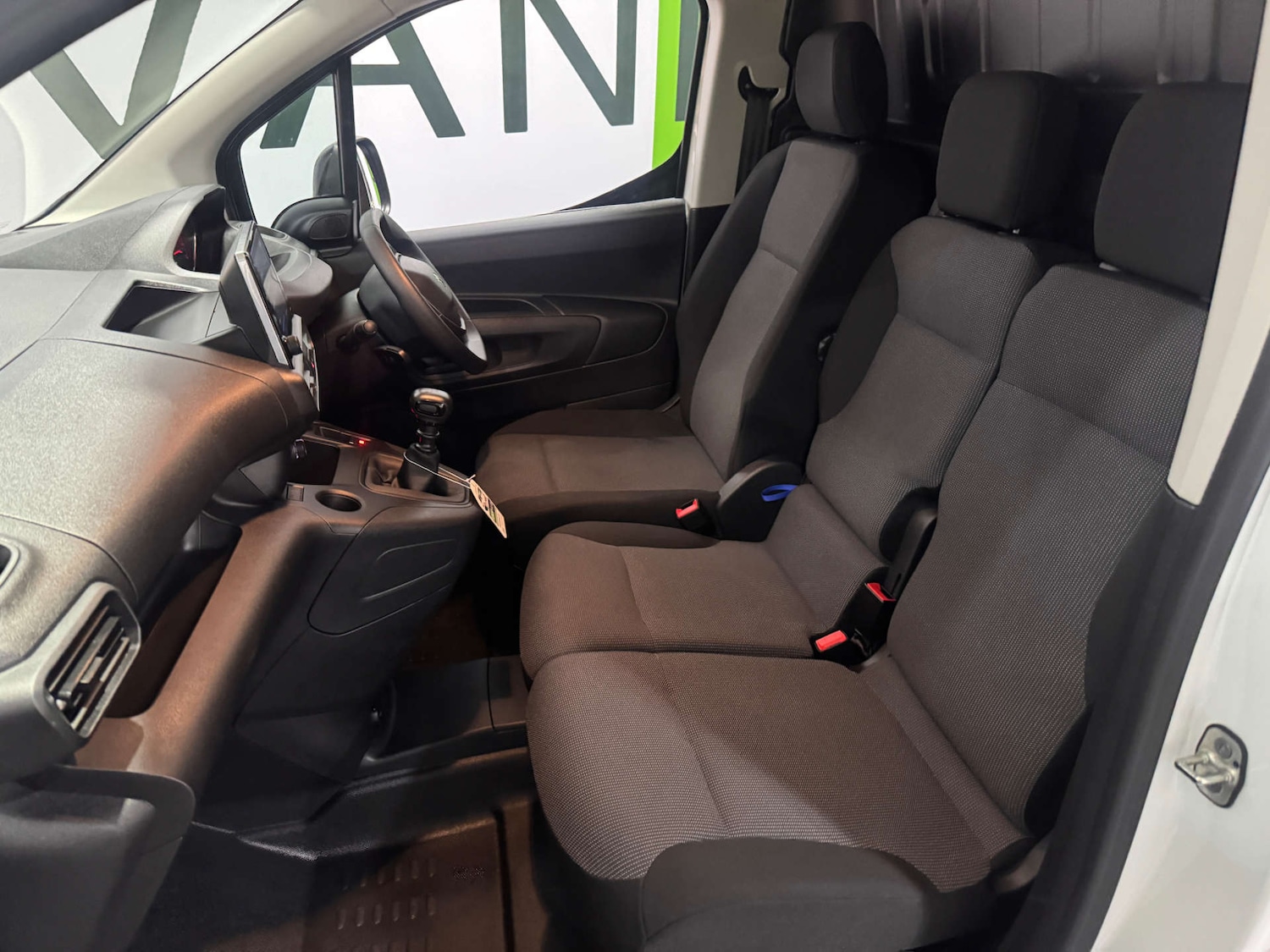 Used Peugeot Partner 2022 for sale - 77127322: Photo 23