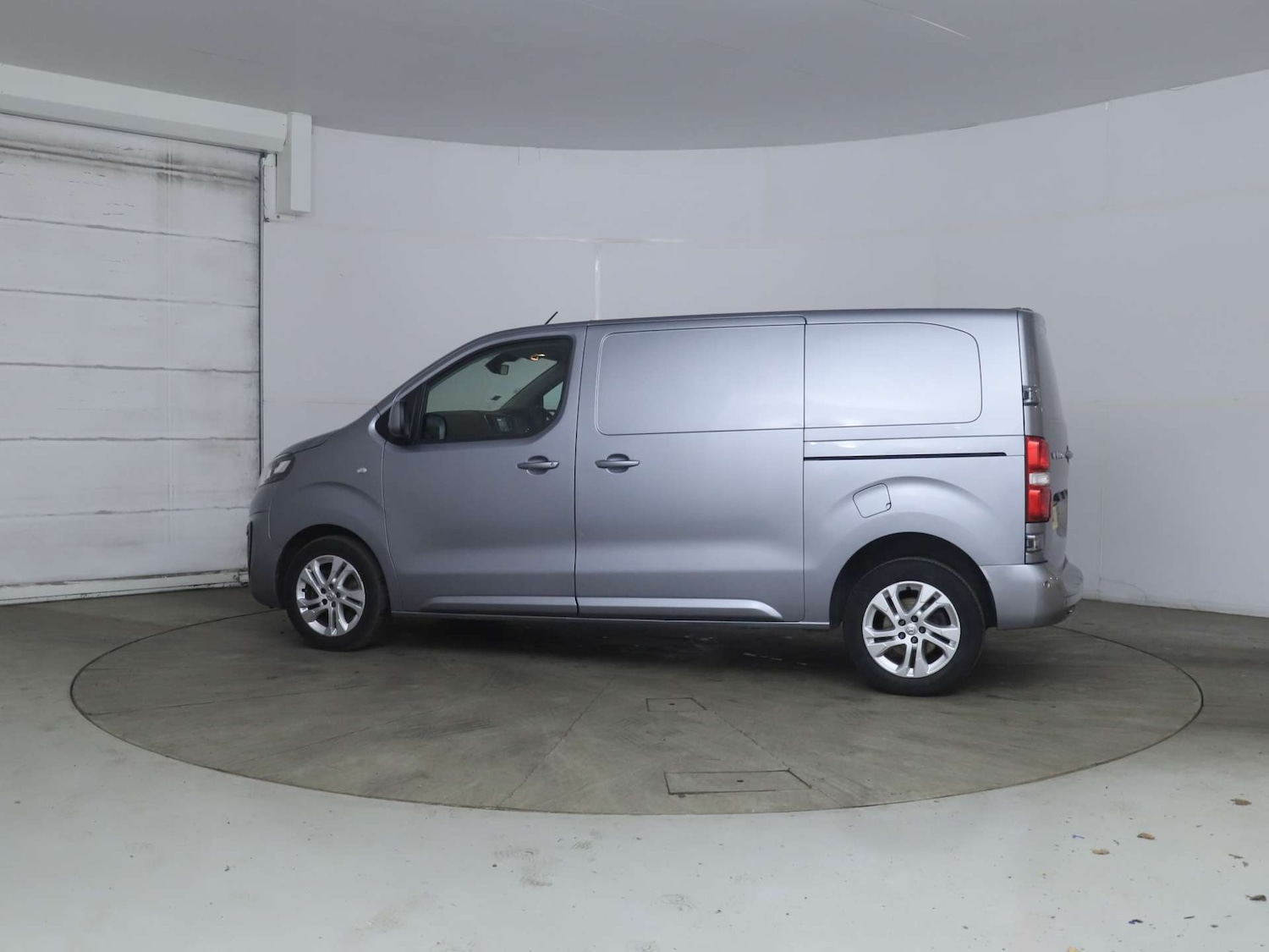 Used Vauxhall Vivaro 2020 for sale - 76765003: Photo 4