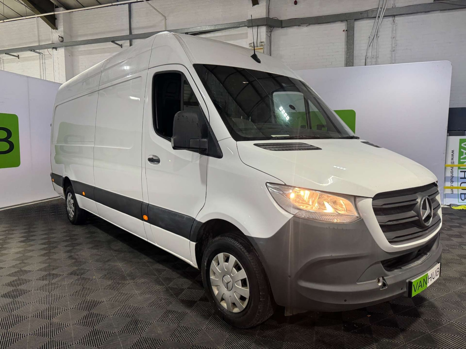 Used Mercedes-Benz Sprinter 2022 for sale - 76518064: Photo 1