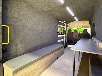 Used Volkswagen Crafter 2022 for sale - 78343821: Photo