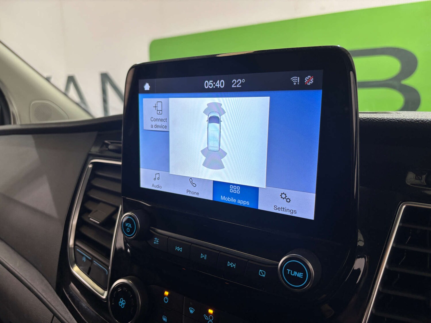 Vehicle 21