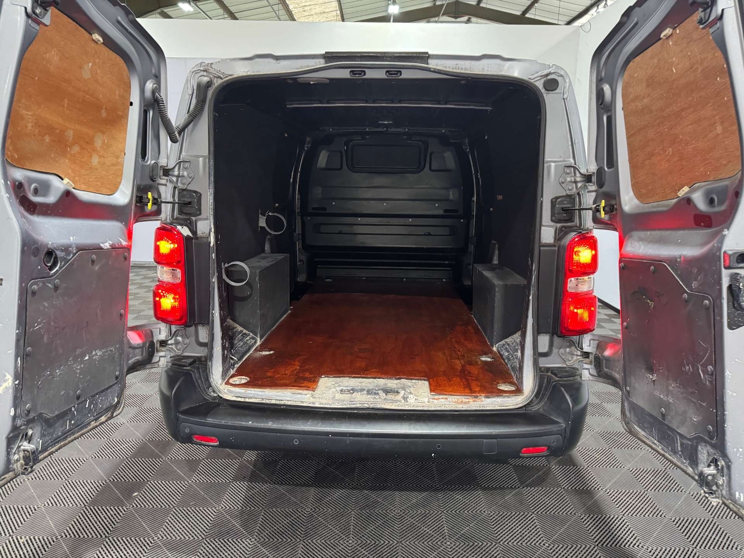 Used Vauxhall Vivaro 2020 for sale - 76367327: Photo 19