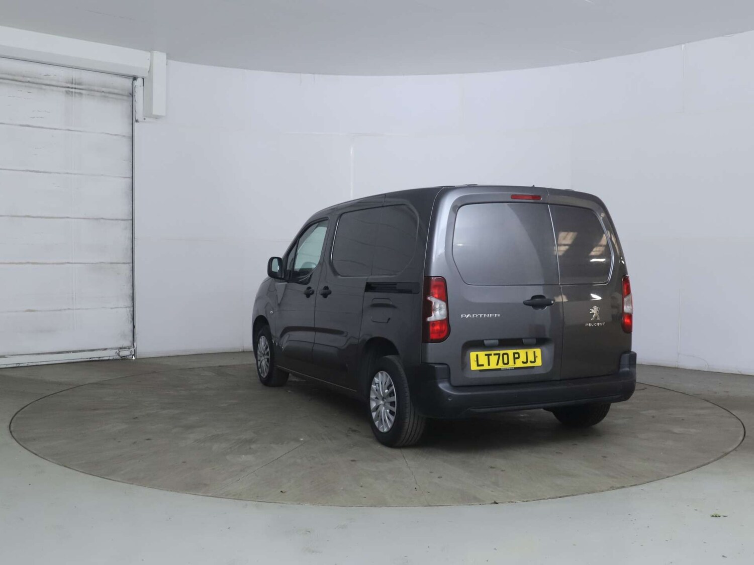 Used Peugeot Partner 2020 for sale - 76343763: Photo 3