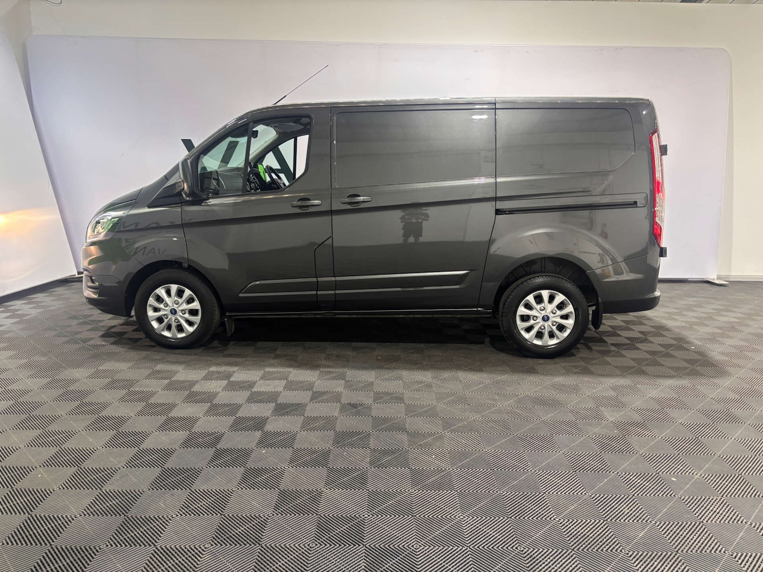 Used Ford Transit Custom 2023 for sale - 77104175: Photo 3