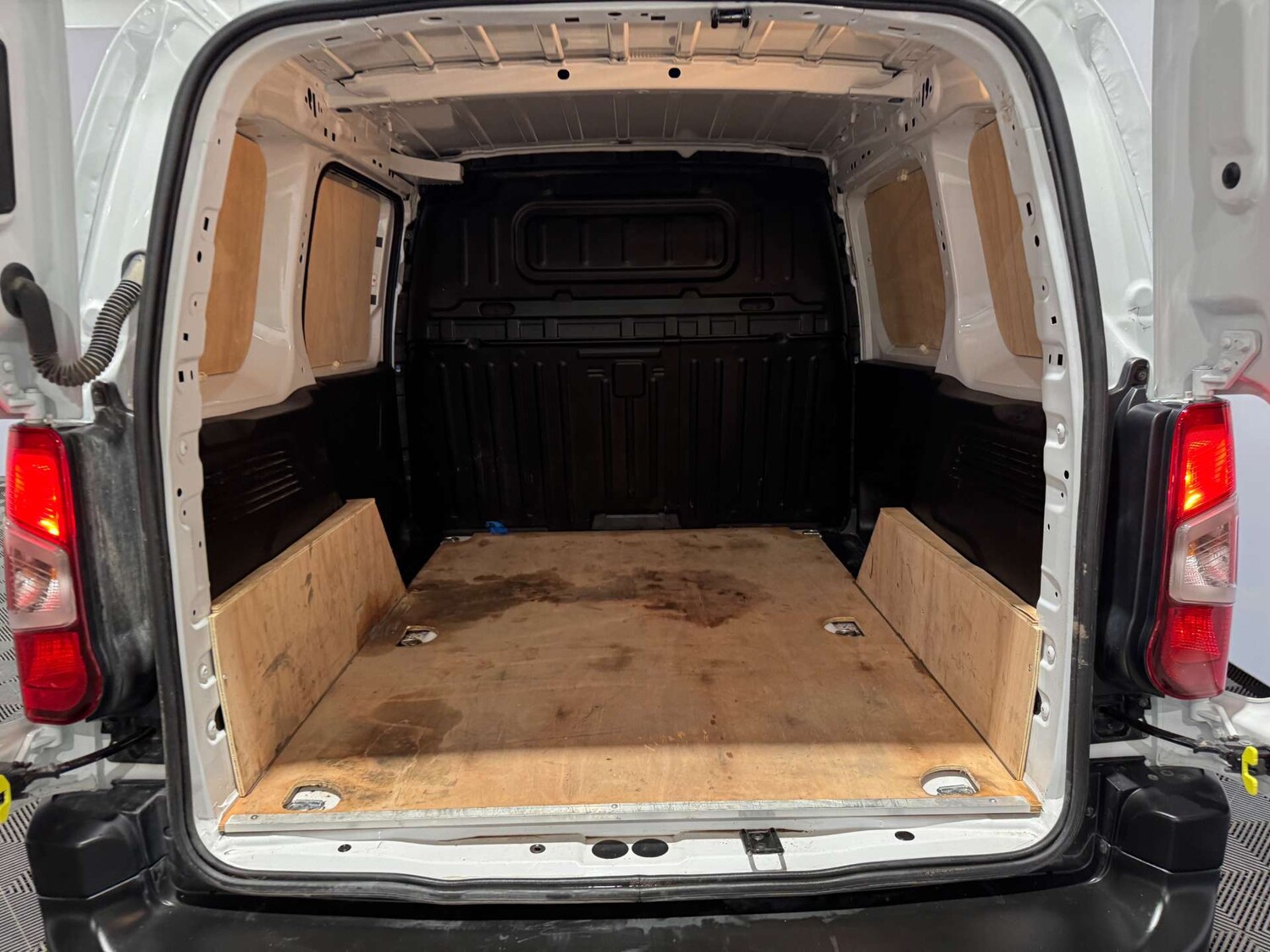 Used Vauxhall Combo 2024 for sale - 76077976: Photo 26