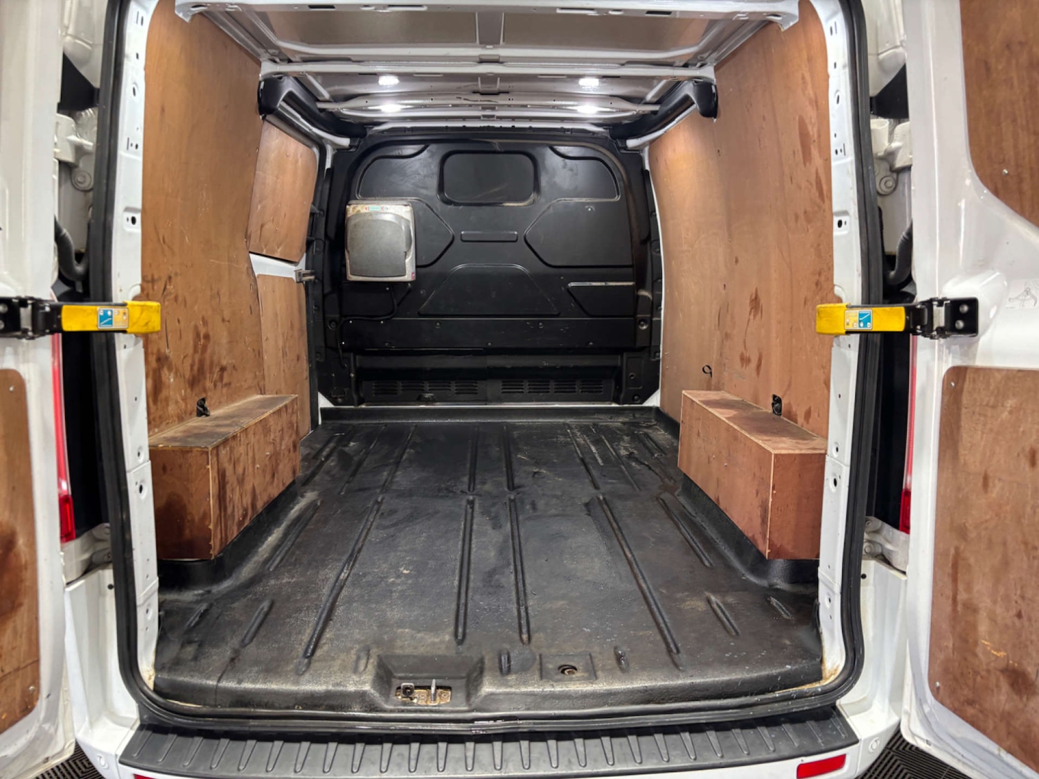 Used Ford Transit Custom 2021 for sale - 76601940: Photo 27