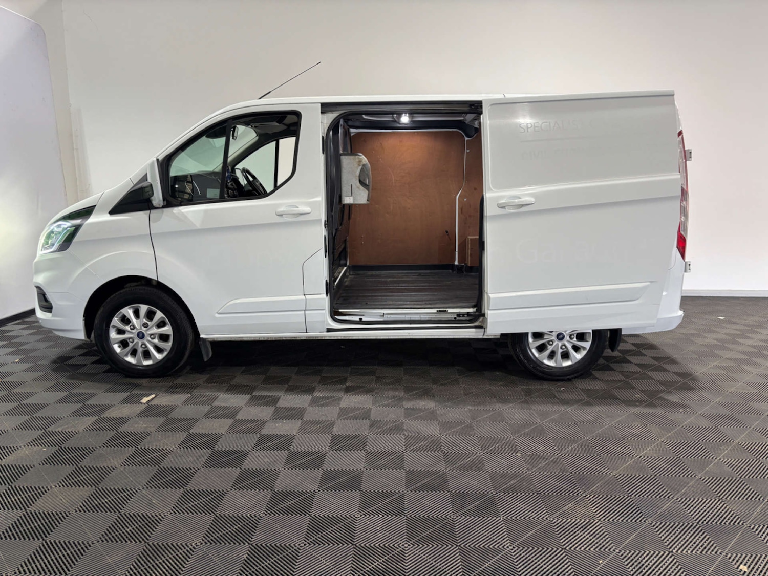 Used Ford Transit Custom 2021 for sale - 76601940: Photo 4