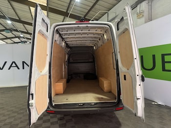 Used Mercedes-Benz Sprinter 2023 for sale - 79571714: Photo