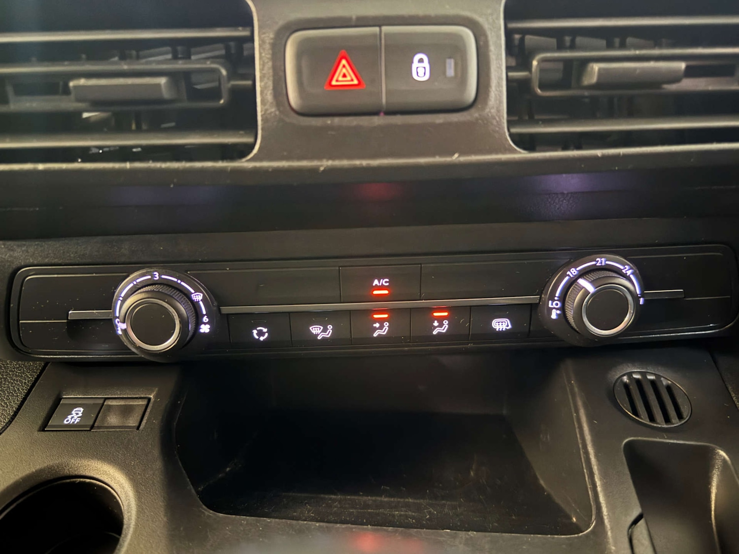 Used Vauxhall Combo 2022 for sale - 77636193: Photo 18