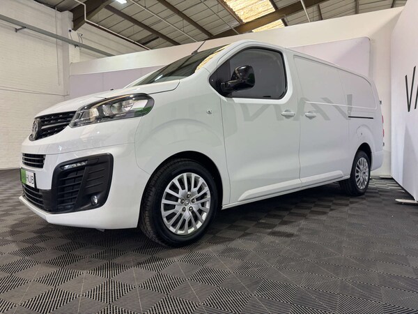 Used Vauxhall Vivaro 2023 for sale - 75179491: Photo 2
