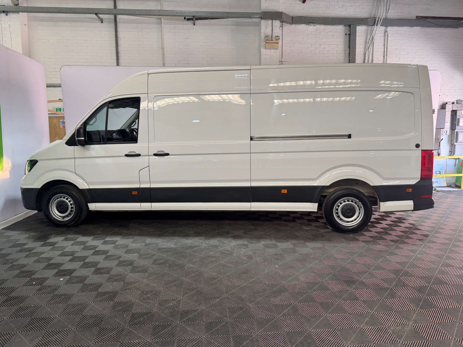 Used Volkswagen Crafter 2023 for sale - 77903010: Photo 4