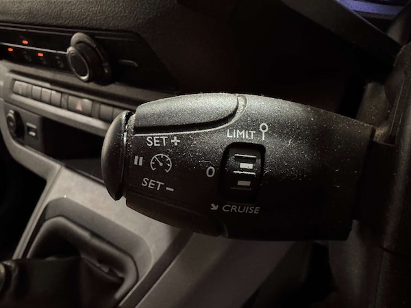 Used Peugeot Expert 2022 for sale - 75639975: Photo 13