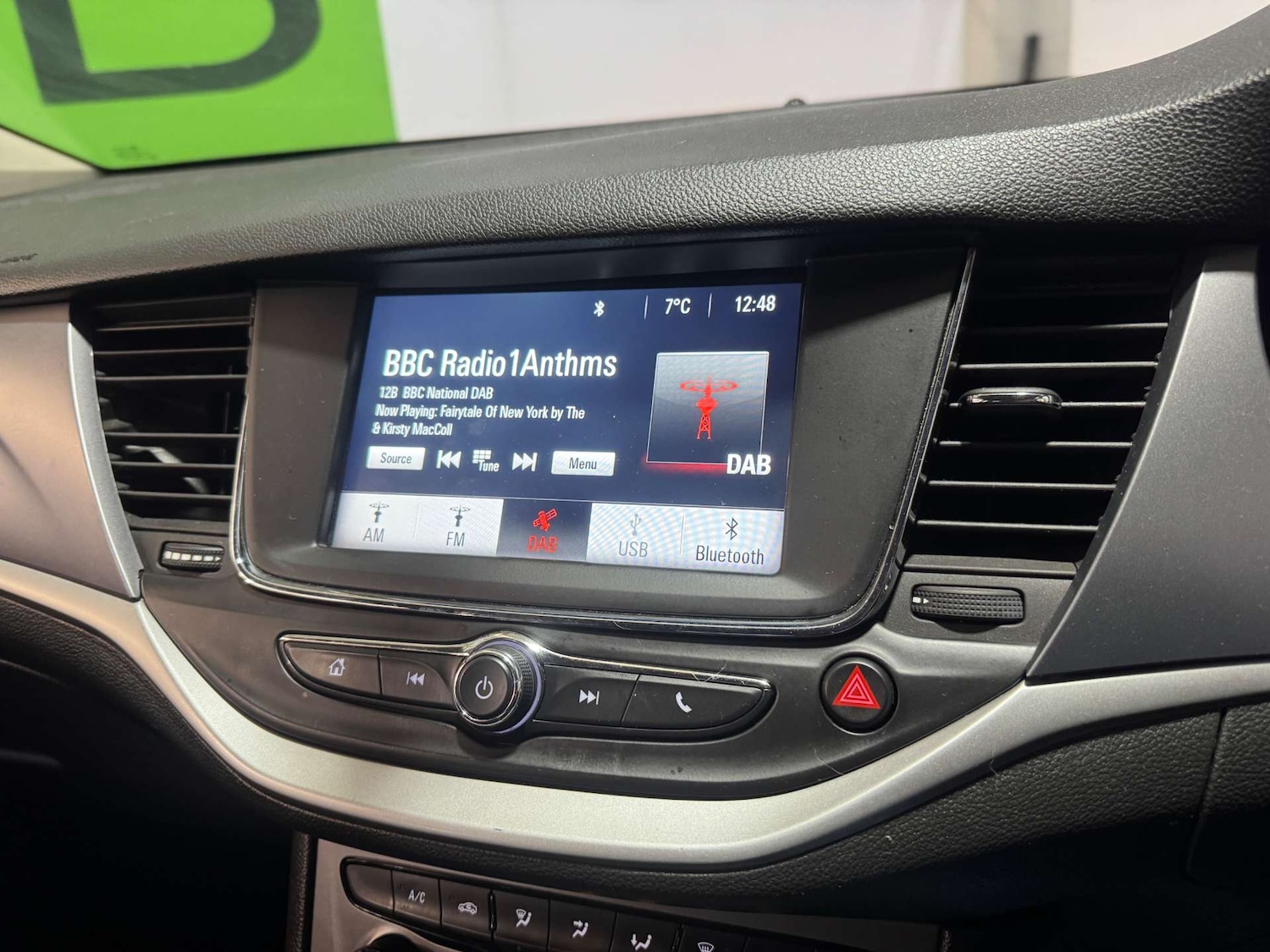 Used Vauxhall Astra 2017 for sale - 76905287: Photo 29