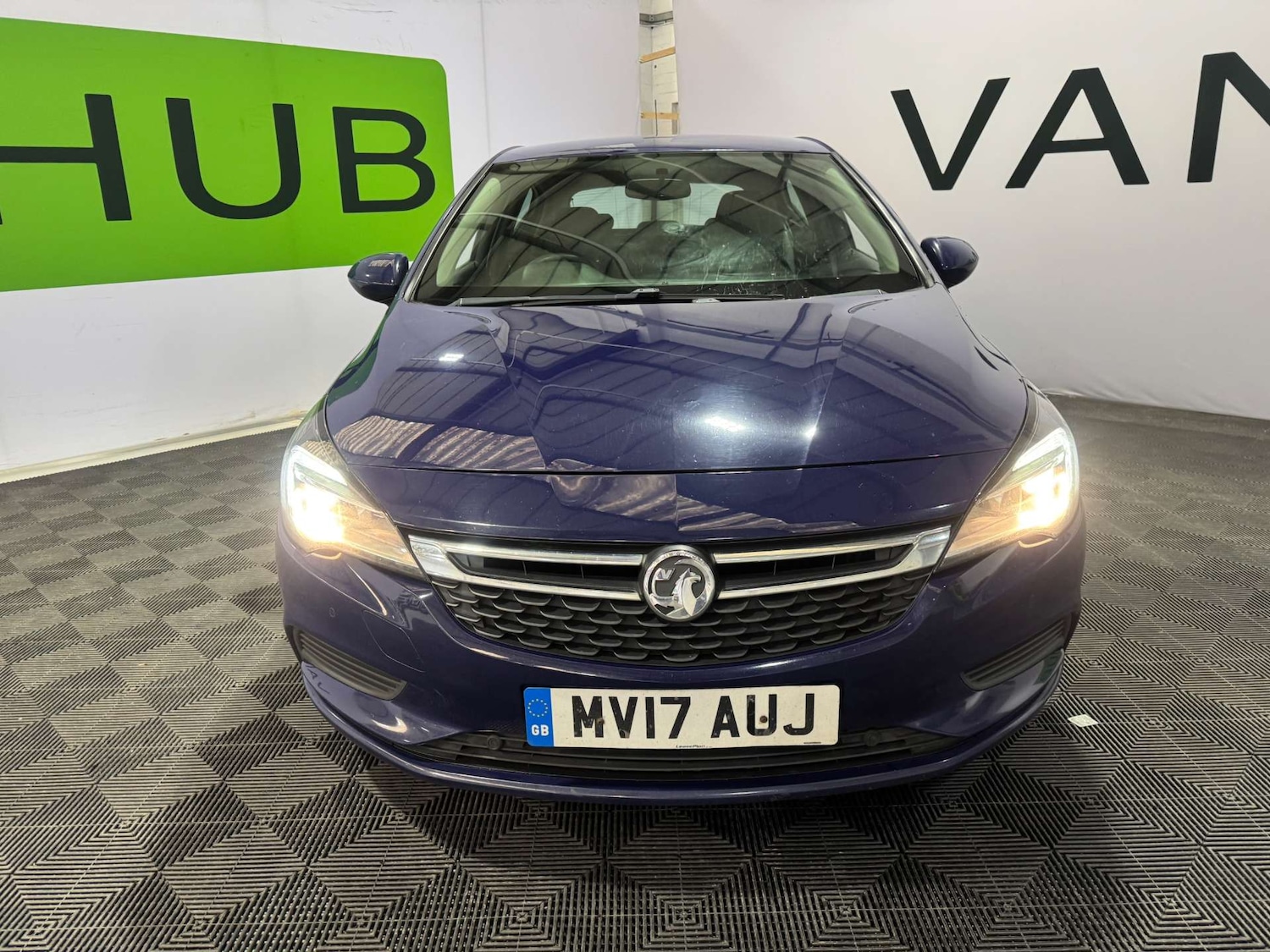 Used Vauxhall Astra 2017 for sale - 76905287: Photo 5