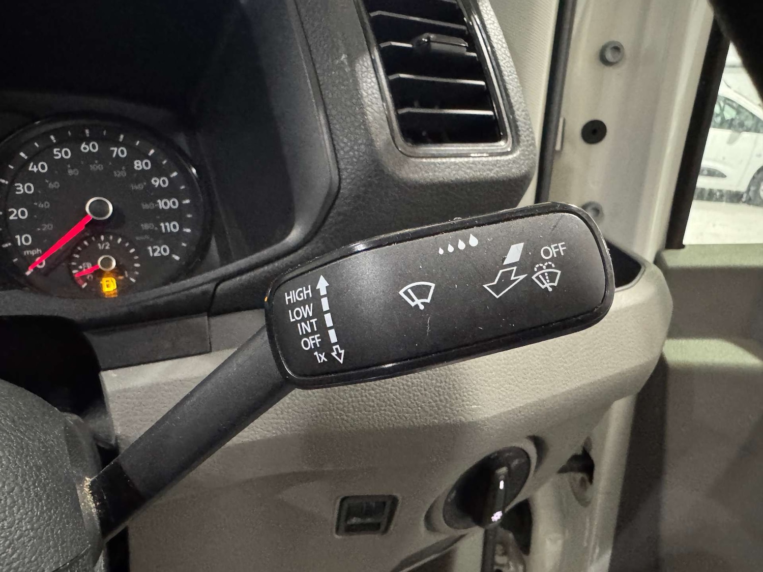 Used Volkswagen Crafter 2023 for sale - 76642935: Photo 16