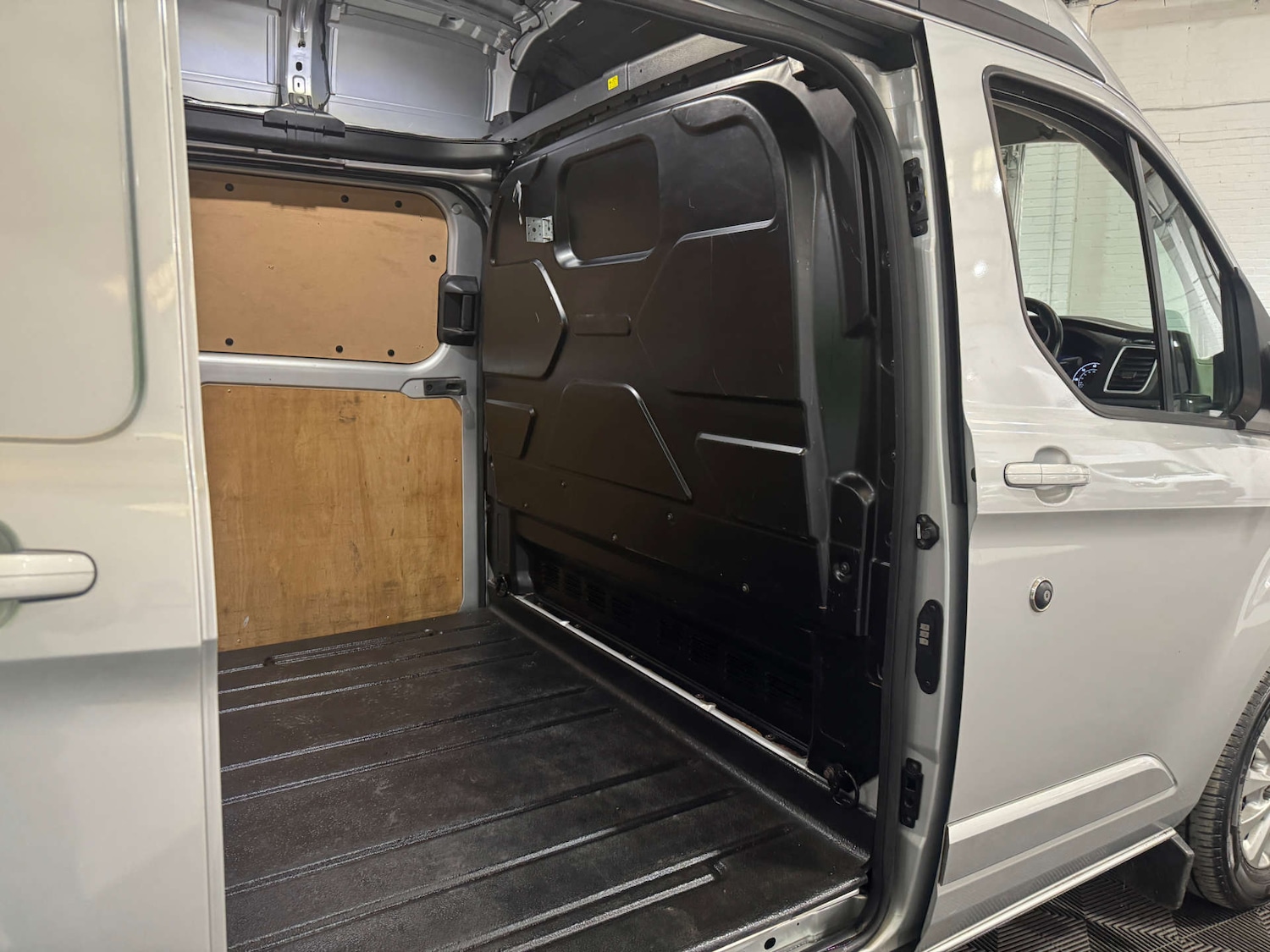 Used Ford Transit Custom 2021 for sale - 77652971: Photo 29