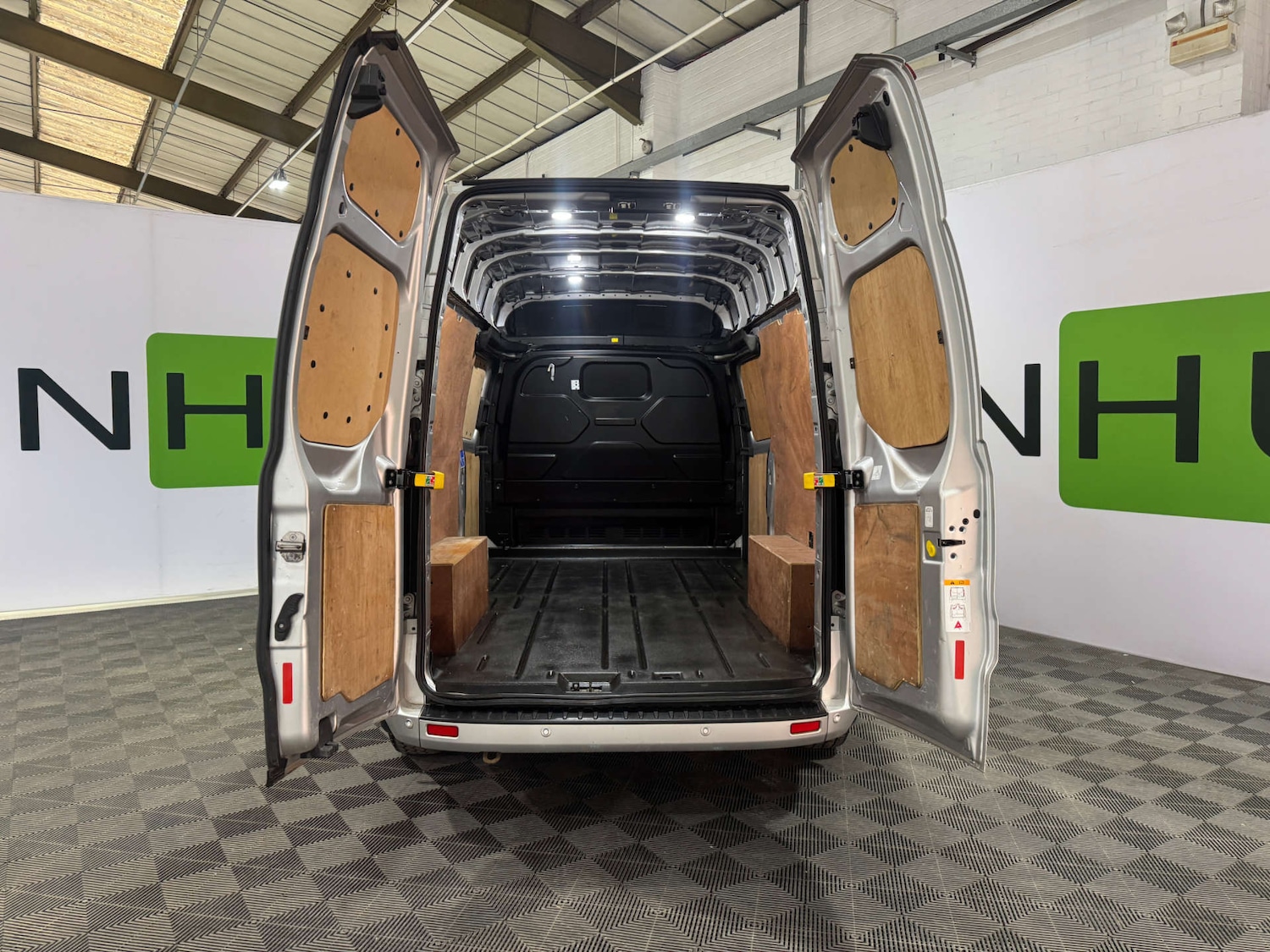 Used Ford Transit Custom 2021 for sale - 77652971: Photo 30