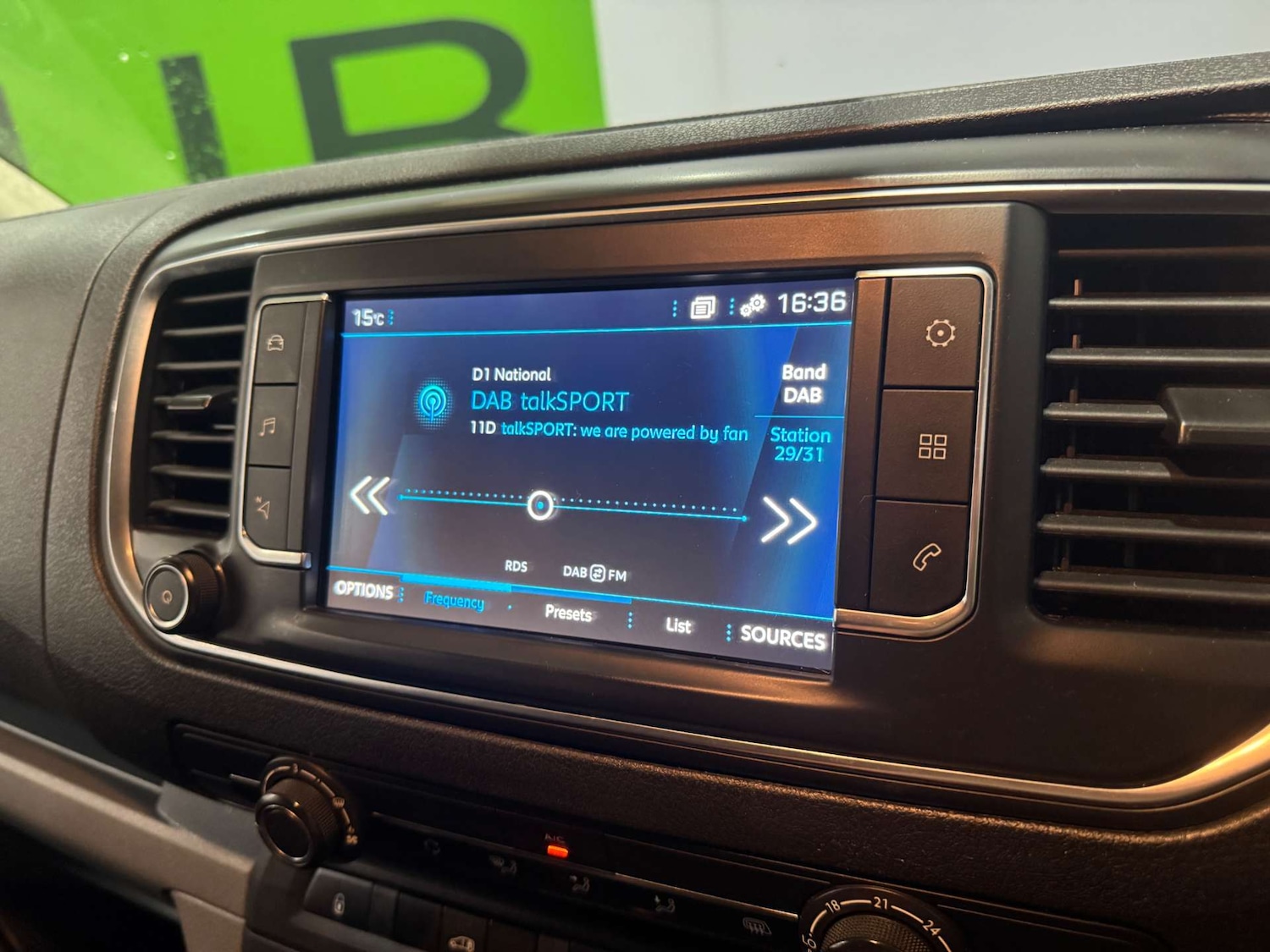 Used Peugeot Expert 2022 for sale - 76544296: Photo 16