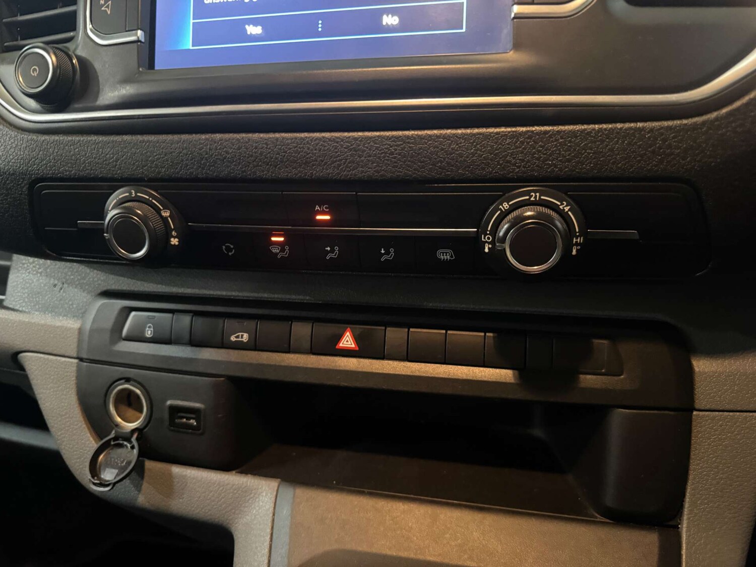 Used Peugeot Expert 2022 for sale - 76544296: Photo 18