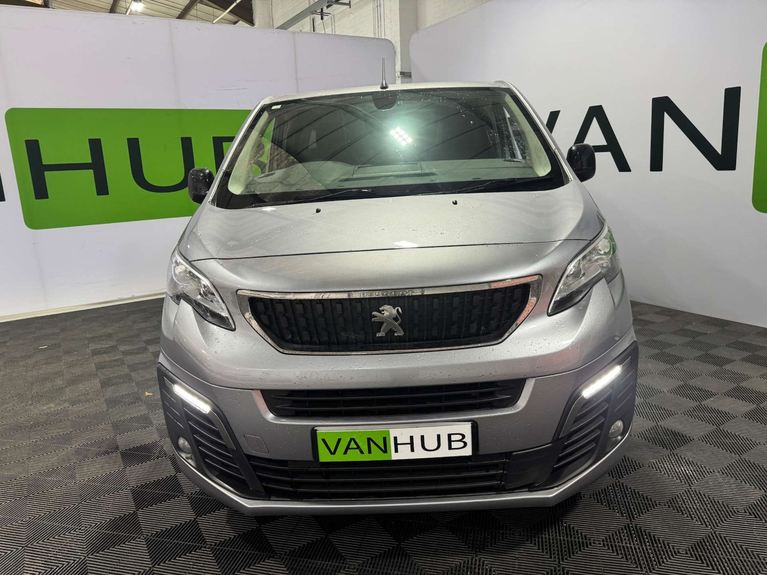 Used Peugeot Expert 2022 for sale - 76544296: Photo 2