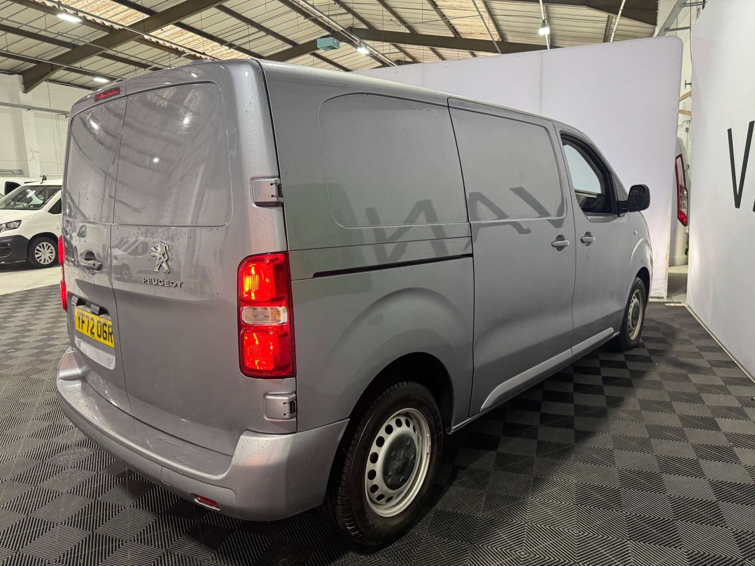 Used Peugeot Expert 2022 for sale - 76544296: Photo 23