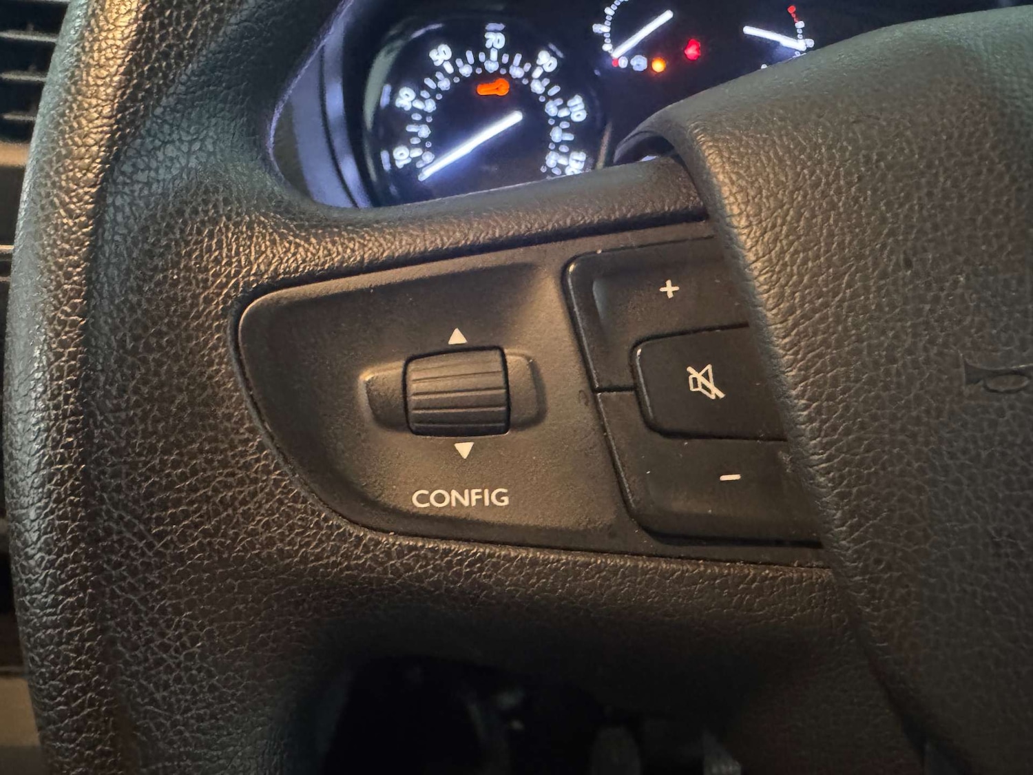 Used Peugeot Expert 2022 for sale - 76544296: Photo 8