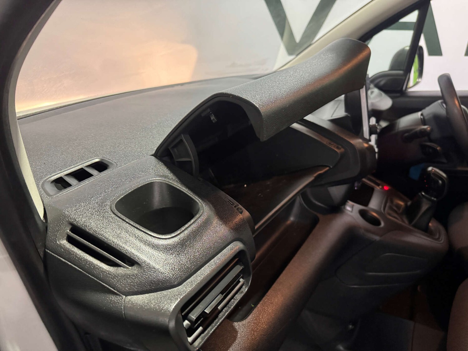 Used Peugeot Partner 2019 for sale - 77337005: Photo 17