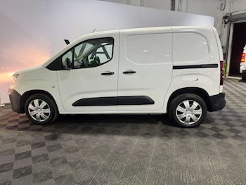 Used Peugeot Partner 2019 for sale - 77337005: Photo